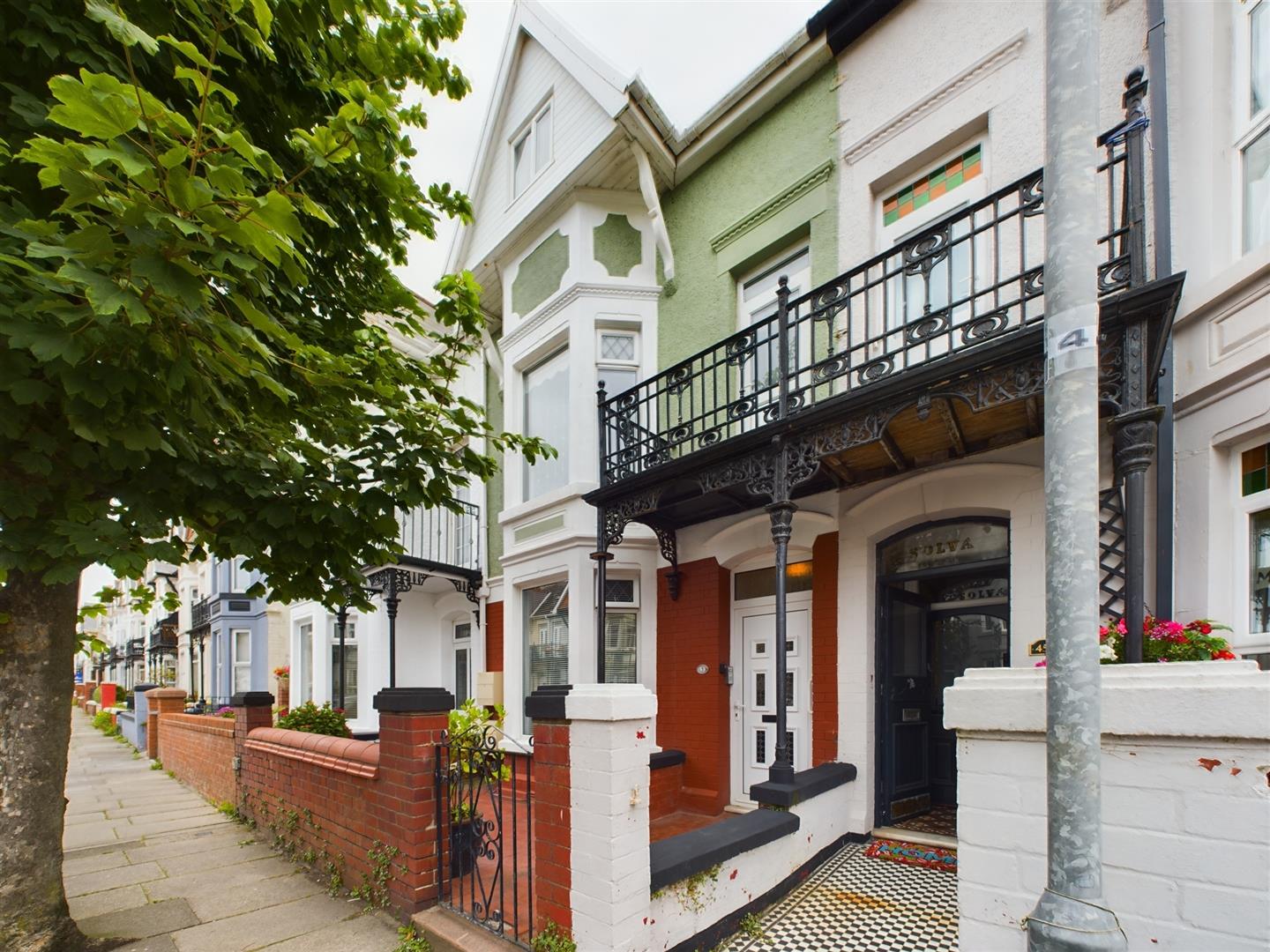 Esplanade Avenue, Porthcawl McHattons Estate Agents, Bridgend